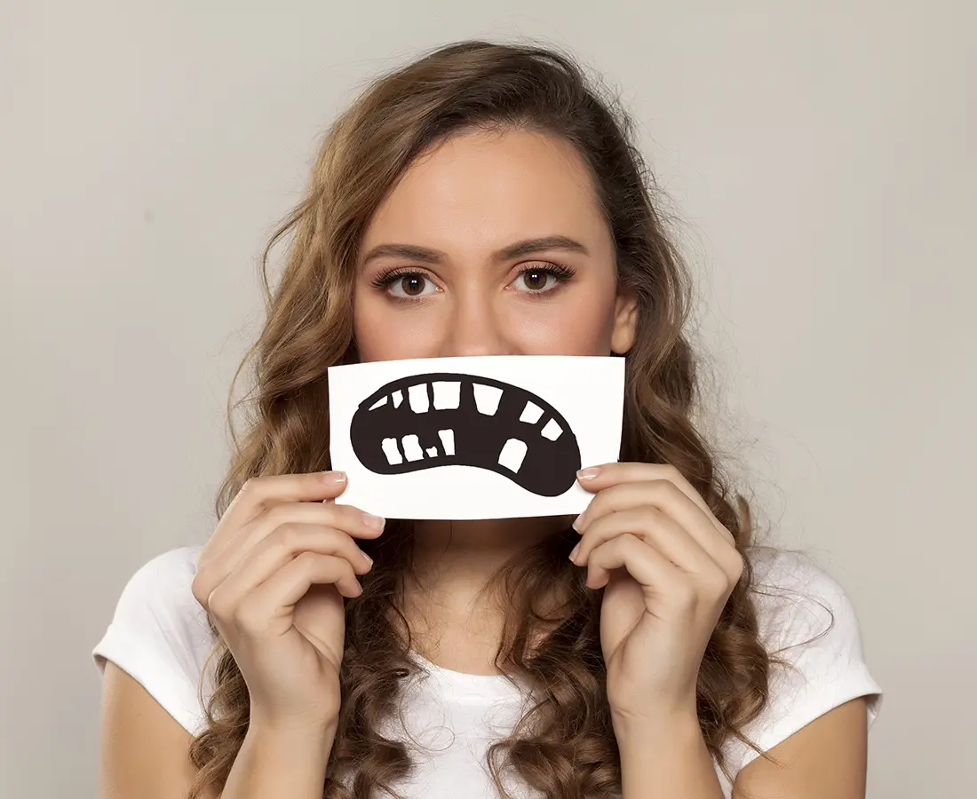 SHOULD YOU BE WORRIED ABOUT YOUR CROSSBITE
