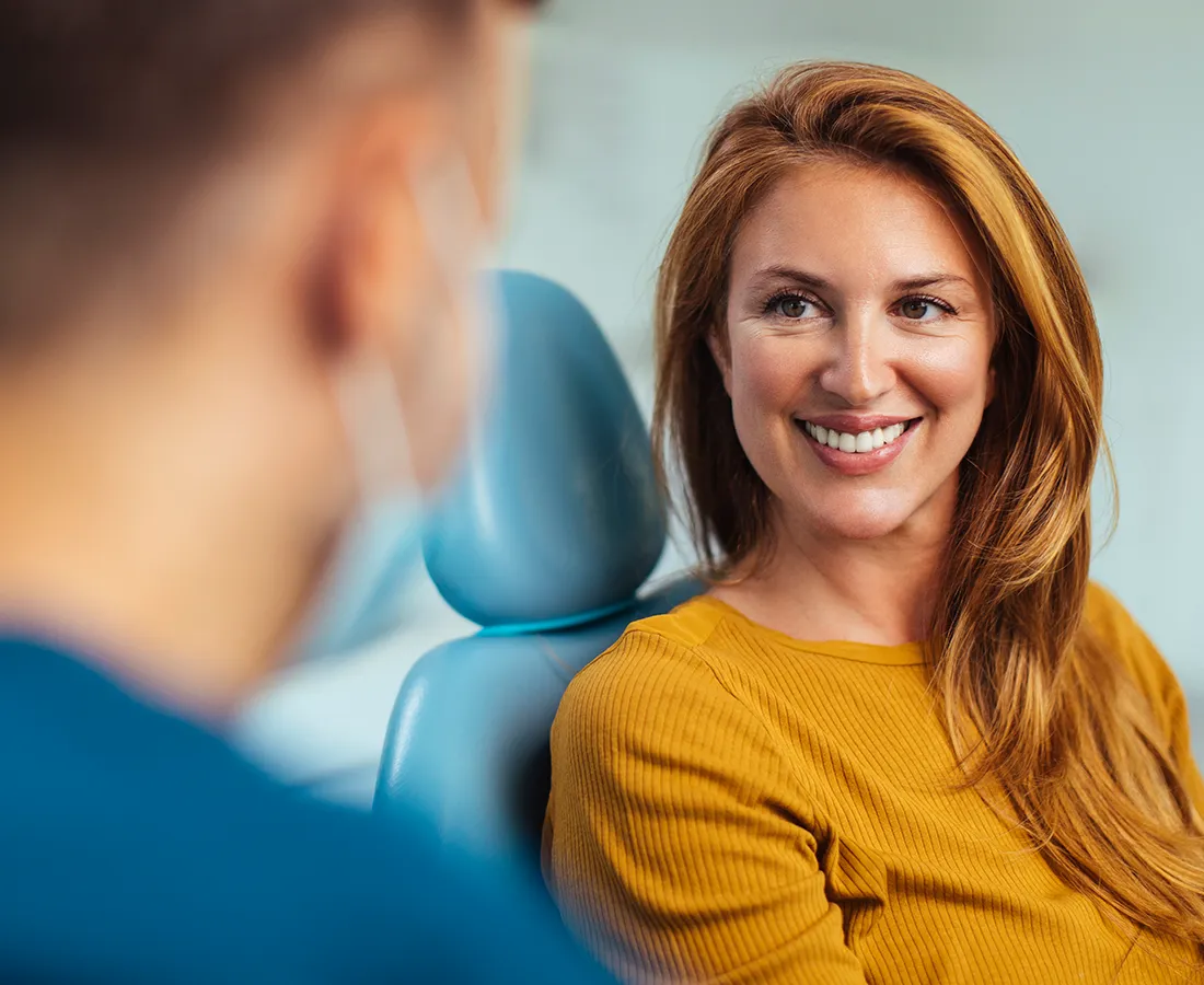 Dental bridge vs. Dental Implant